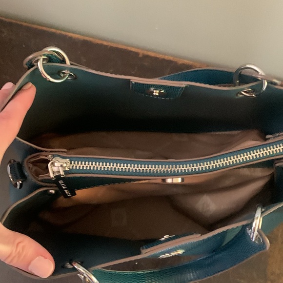 Anne Klein Turquoise Croc Embossed Handbag - Picture 6 of 7